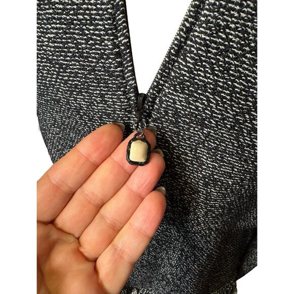 ST JOHN Jacket Black White Fringe 12 Blazer Cardigan Sweater Full Zip - Picture 3 of 9